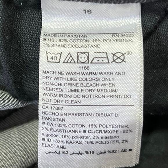 Old Navy Rockstar Plus Size 16 Super Skinny High Rise Black Stretch Denim Jeans - Picture 4 of 4